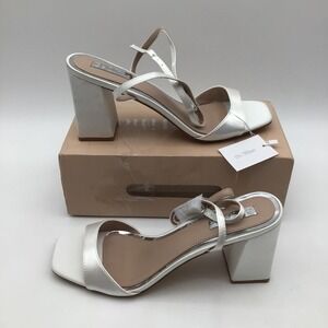 Be Mine Bridal Wink 2 Ivory Satin Block Heels Square Toe Womens US Size 11 NEW